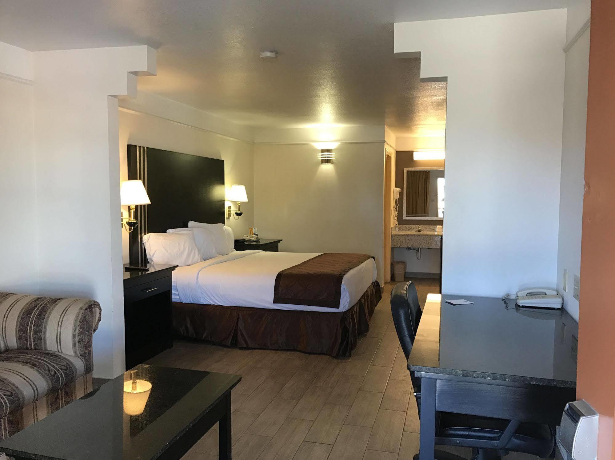 Texas Inn & Suites Pharr/San Juan Buitenkant foto