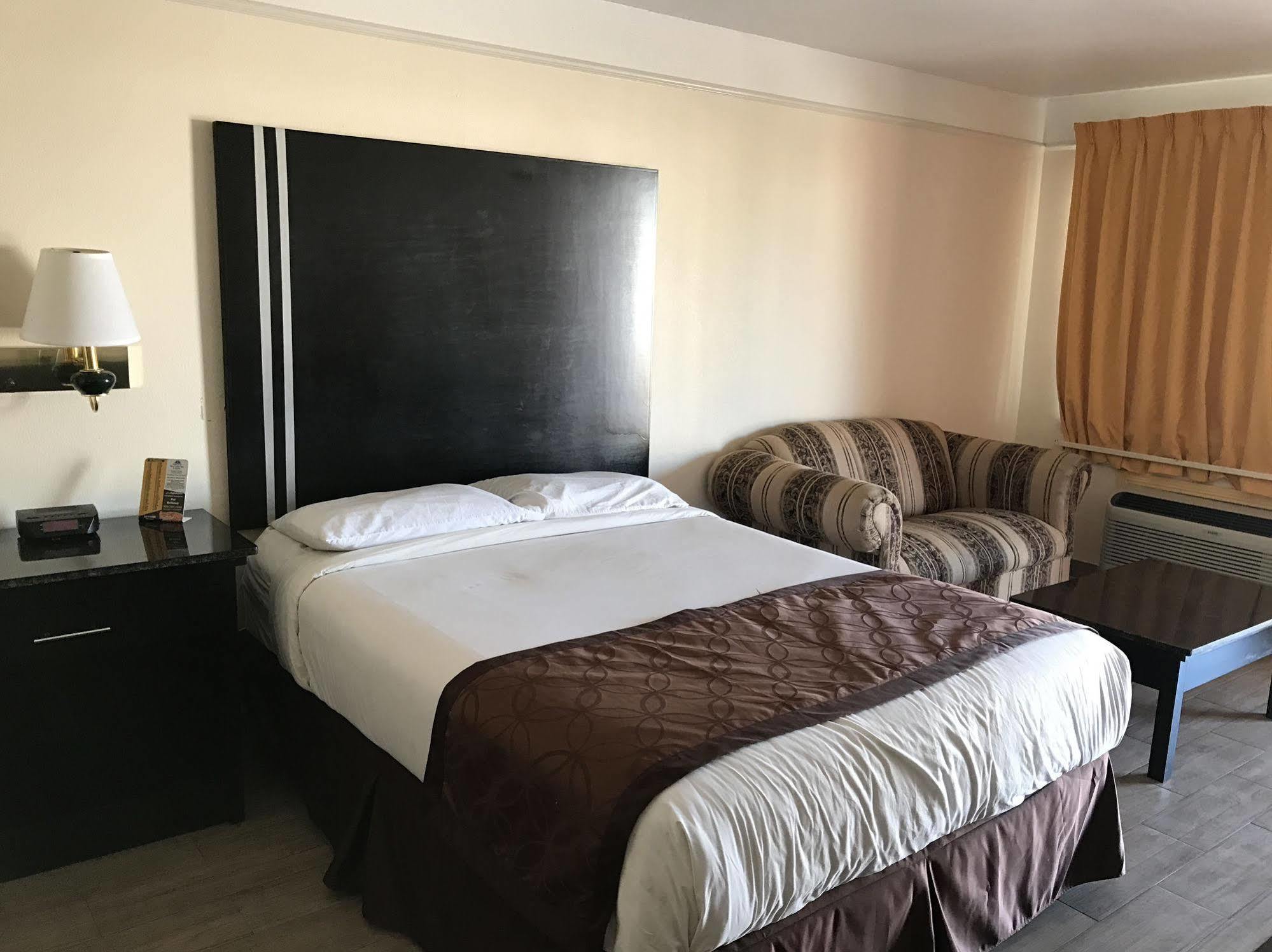 Texas Inn & Suites Pharr/San Juan Buitenkant foto