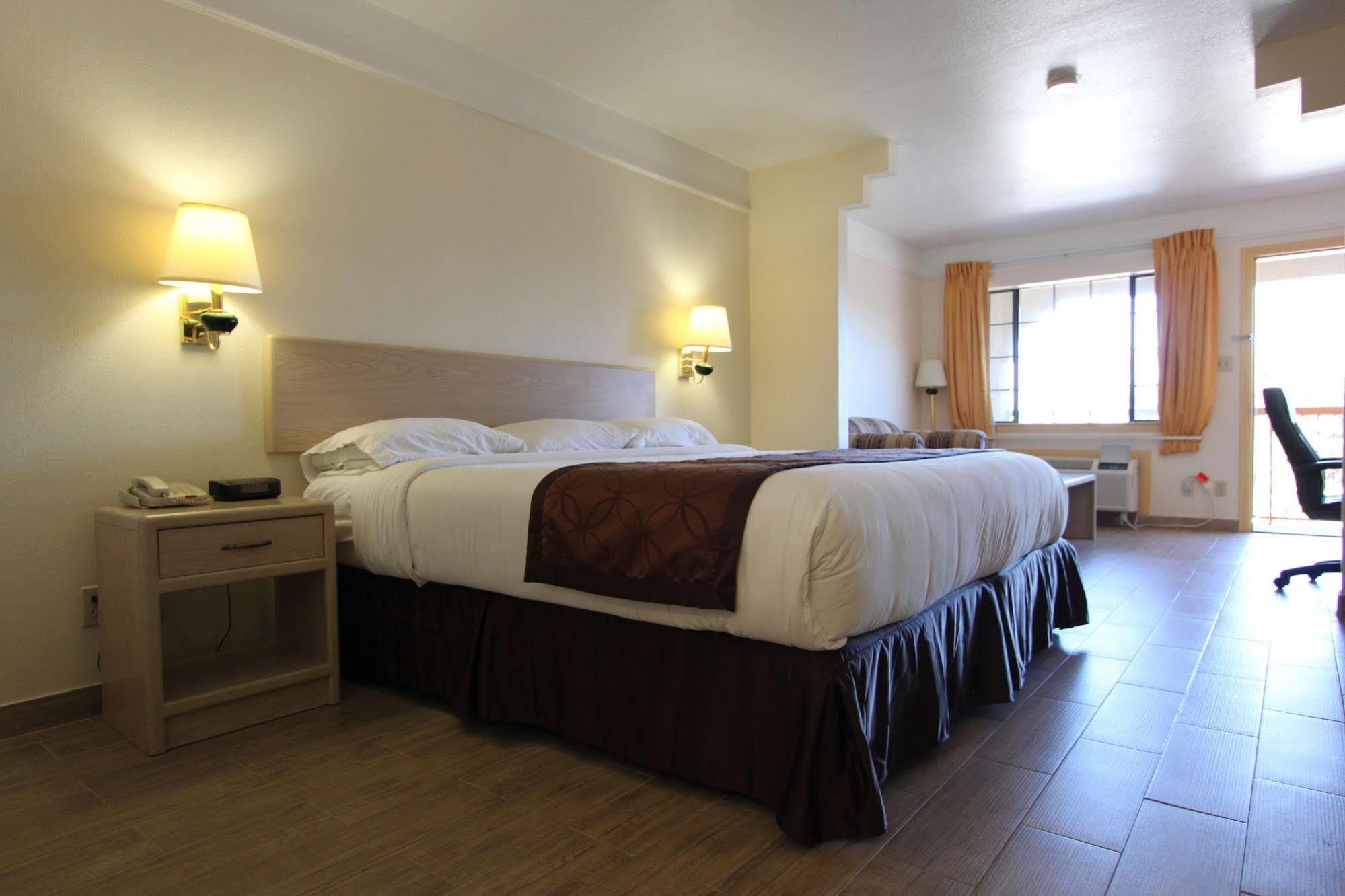 Texas Inn & Suites Pharr/San Juan Buitenkant foto