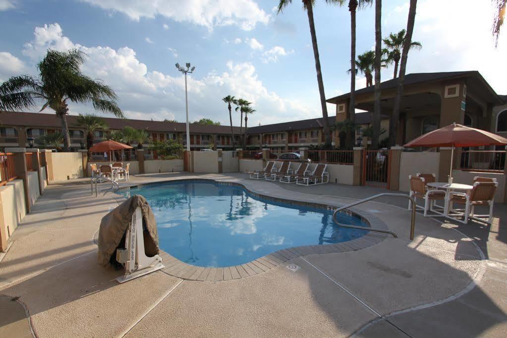 Texas Inn & Suites Pharr/San Juan Buitenkant foto