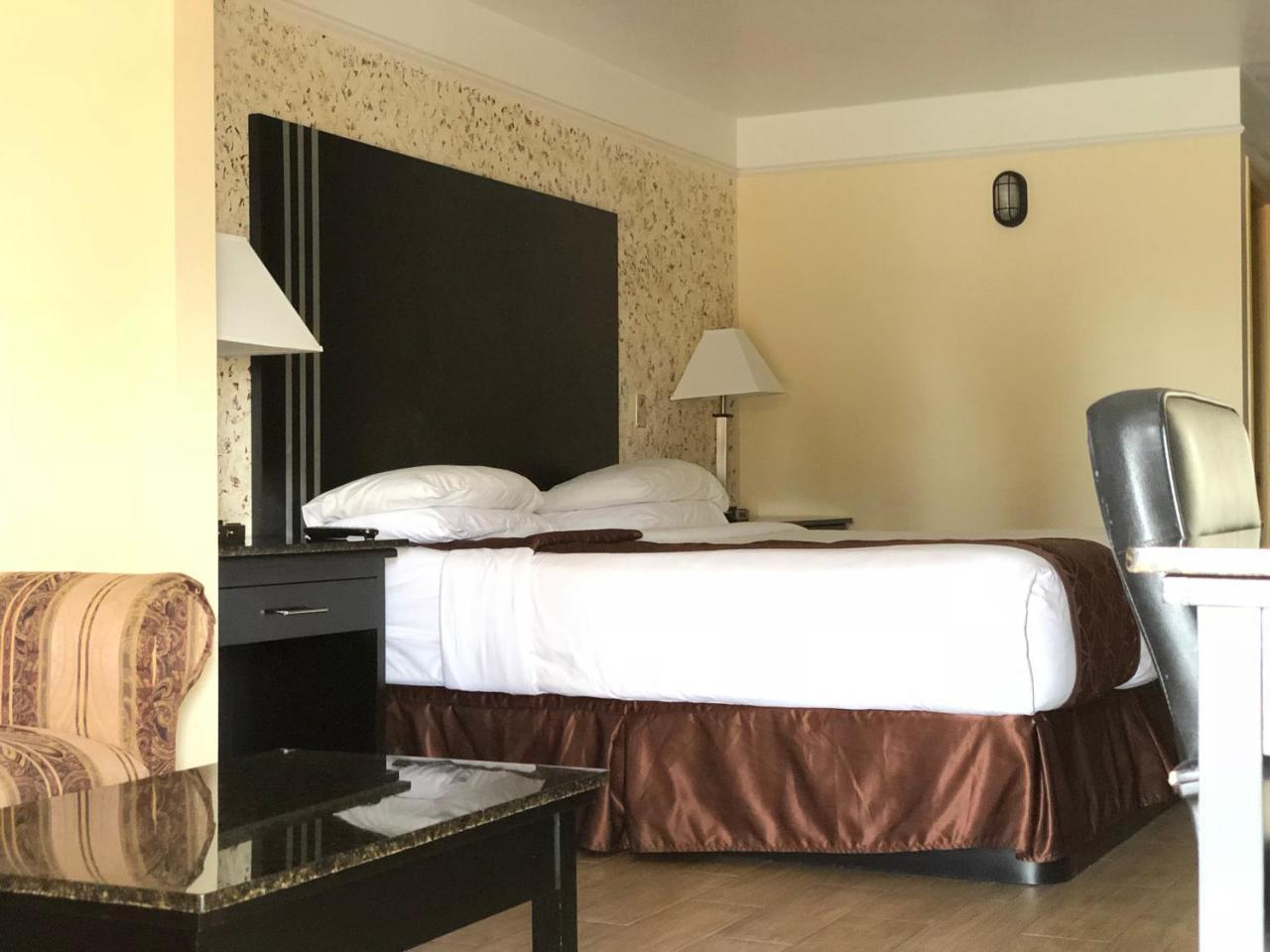Texas Inn & Suites Pharr/San Juan Buitenkant foto