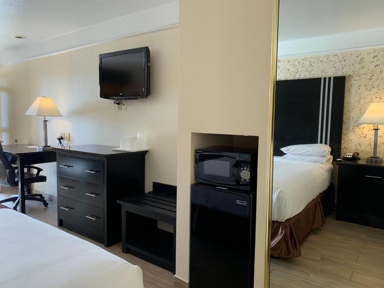 Texas Inn & Suites Pharr/San Juan Buitenkant foto